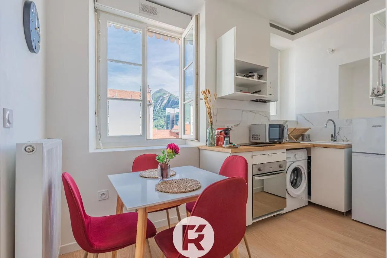 Apartment R'Apparts T3 Cozy Little Nest Grenoble France